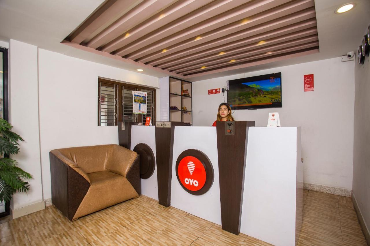 Oyo 104 Hotel Baltic Inn Катманду Экстерьер фото