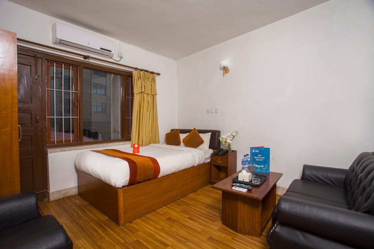 Oyo 104 Hotel Baltic Inn Катманду Экстерьер фото