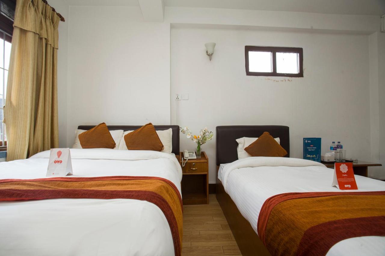 Oyo 104 Hotel Baltic Inn Катманду Экстерьер фото
